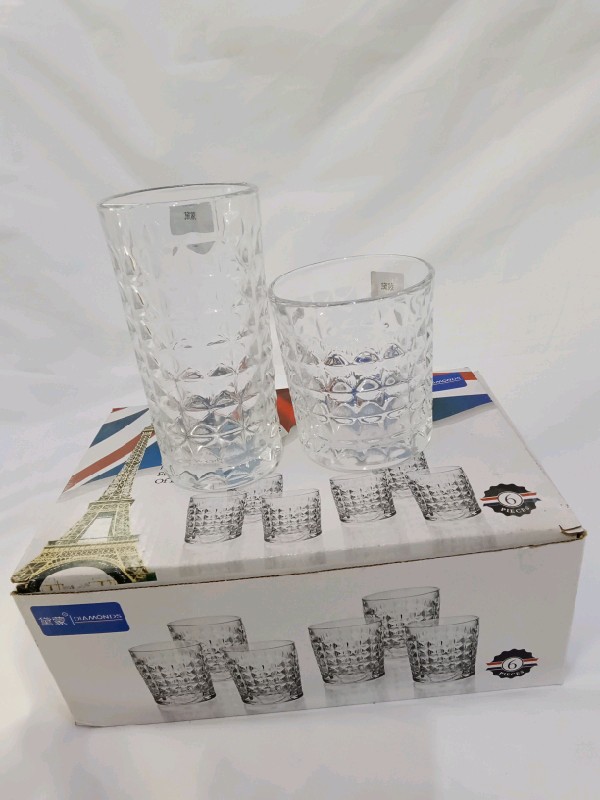 Tasses à eau diamonds
