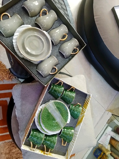 [39] Petit déjeuner Petit Modèle