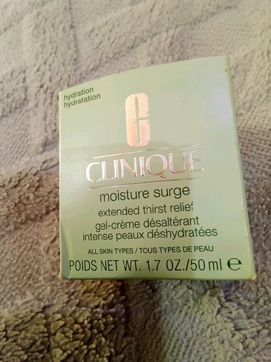 [223] Clinique gel crème desalterant