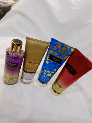 [123] Gel de douche et lait de corps Victoria Secret